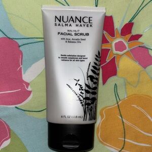NUANCE Salma Hayek Walnut Facial Cream Cleanser 4 fl. Oz